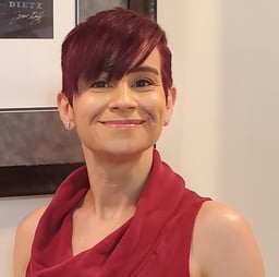 Lisa Holliday